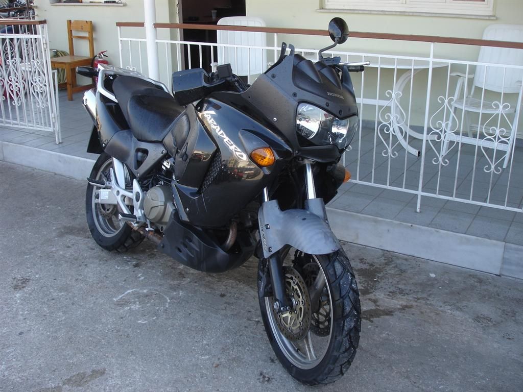Ανταλλακτικά για HONDA XL1000V VARADERO 2001