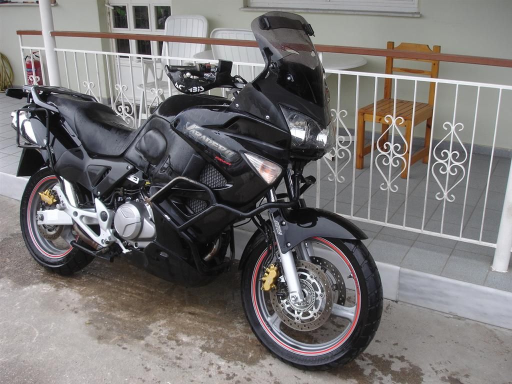 Ανταλλακτικά για HONDA XL1000V VARADERO 2006