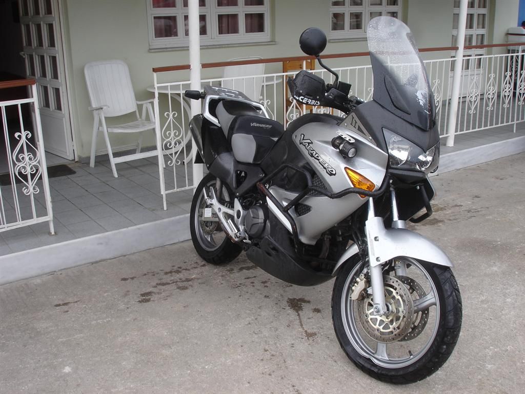 Ανταλλακτικά για HONDA XL1000V VARADERO 1000 2004