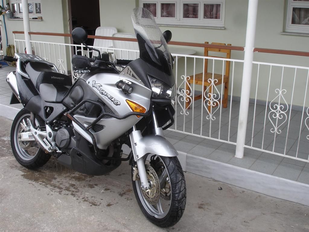 Ανταλλακτικά για HONDA XL1000V VARADERO 1000 2004