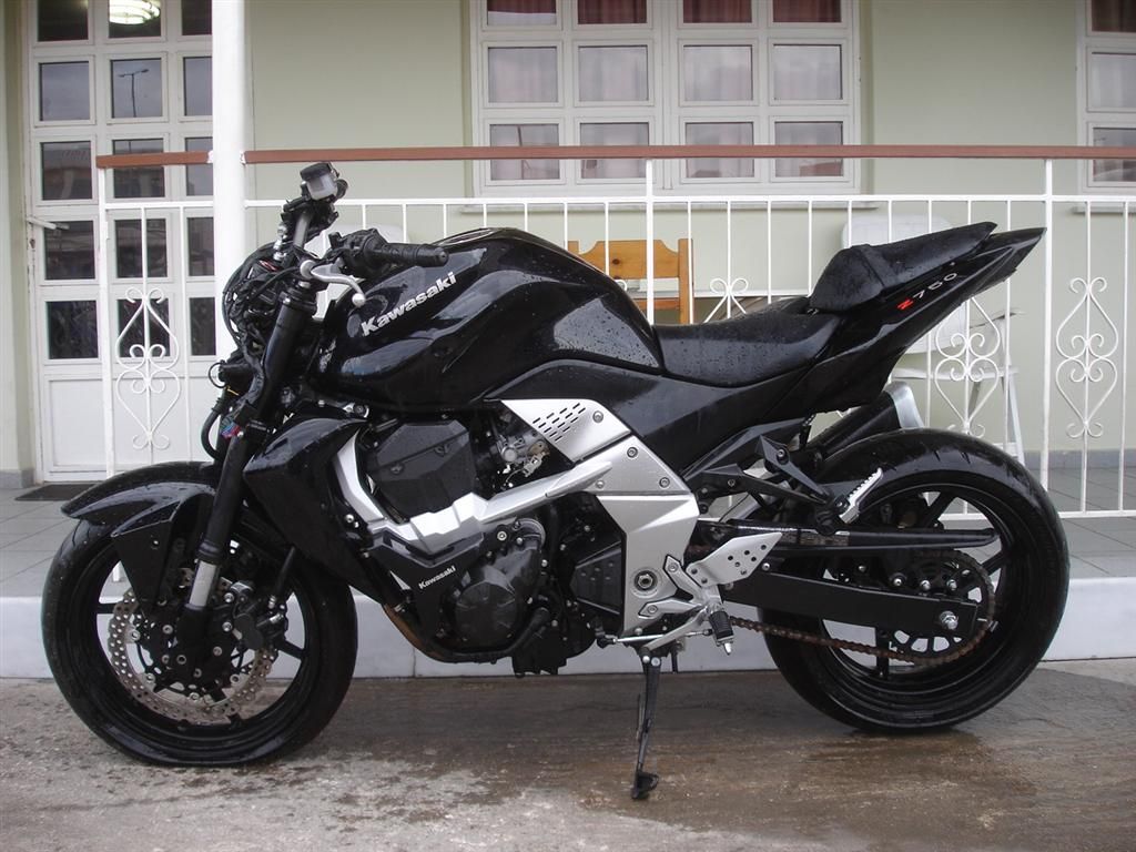 Ανταλλακτικά για KAWASAKI Z 750 2008