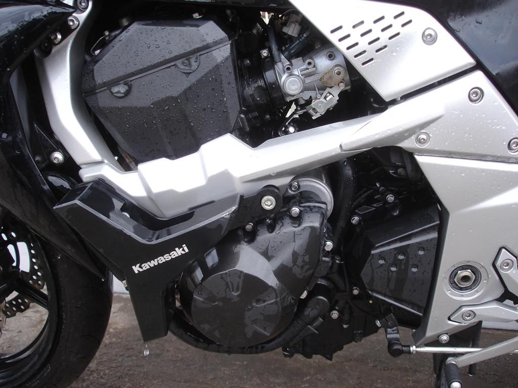 Ανταλλακτικά για KAWASAKI Z 750 2008