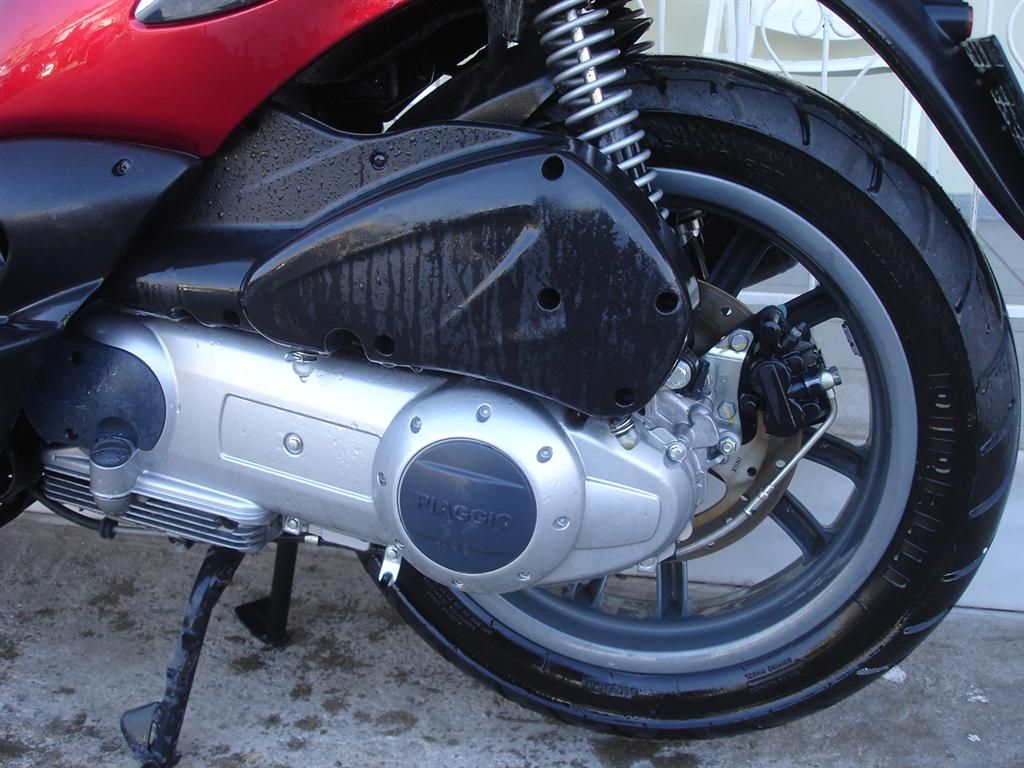Ανταλλακτικά για PIAGGIO BEVERLY 300 2009