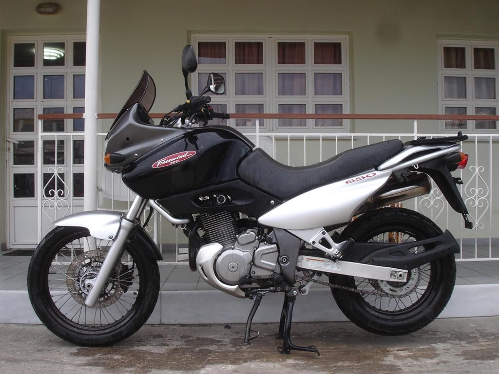 Ανταλλακτικά για SUZUKI XF 650 FREEWIND 2004