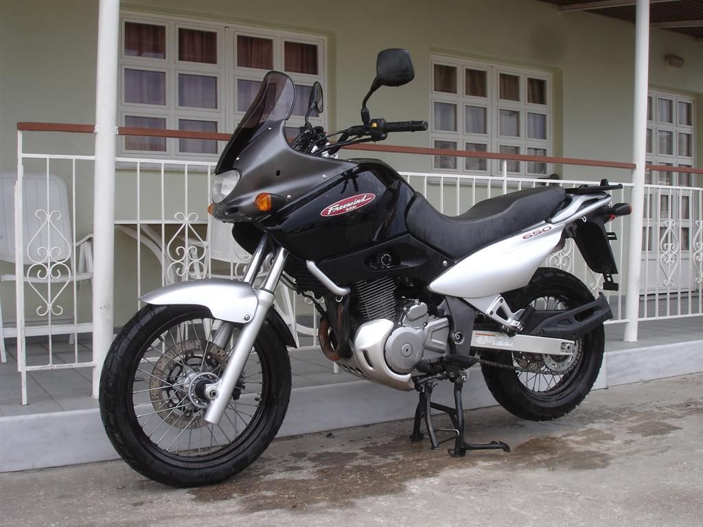 Ανταλλακτικά για SUZUKI XF 650 FREEWIND 2004