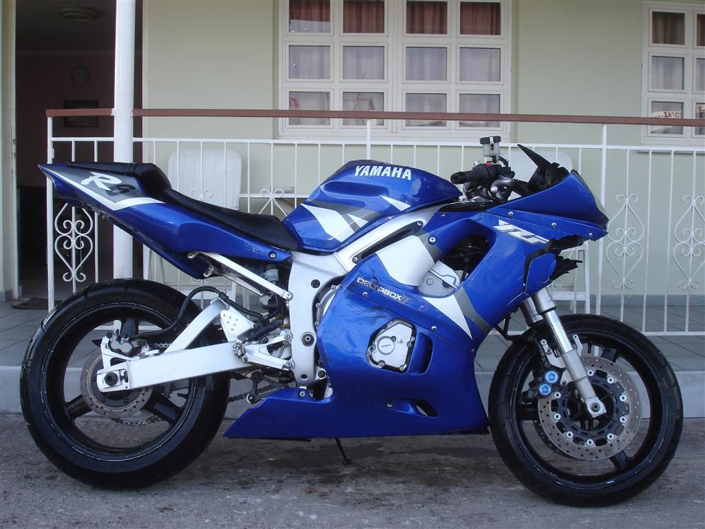 Ανταλλακτικά για YAMAHA YZF R6 2002