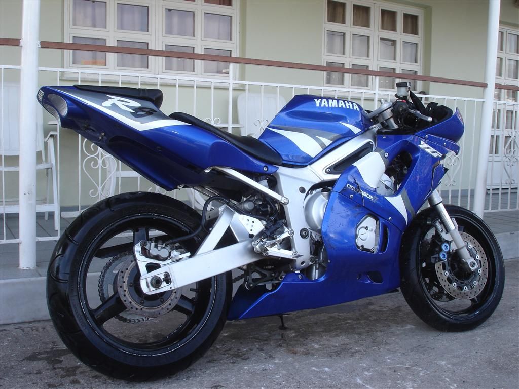 Ανταλλακτικά για YAMAHA YZF R6 2002