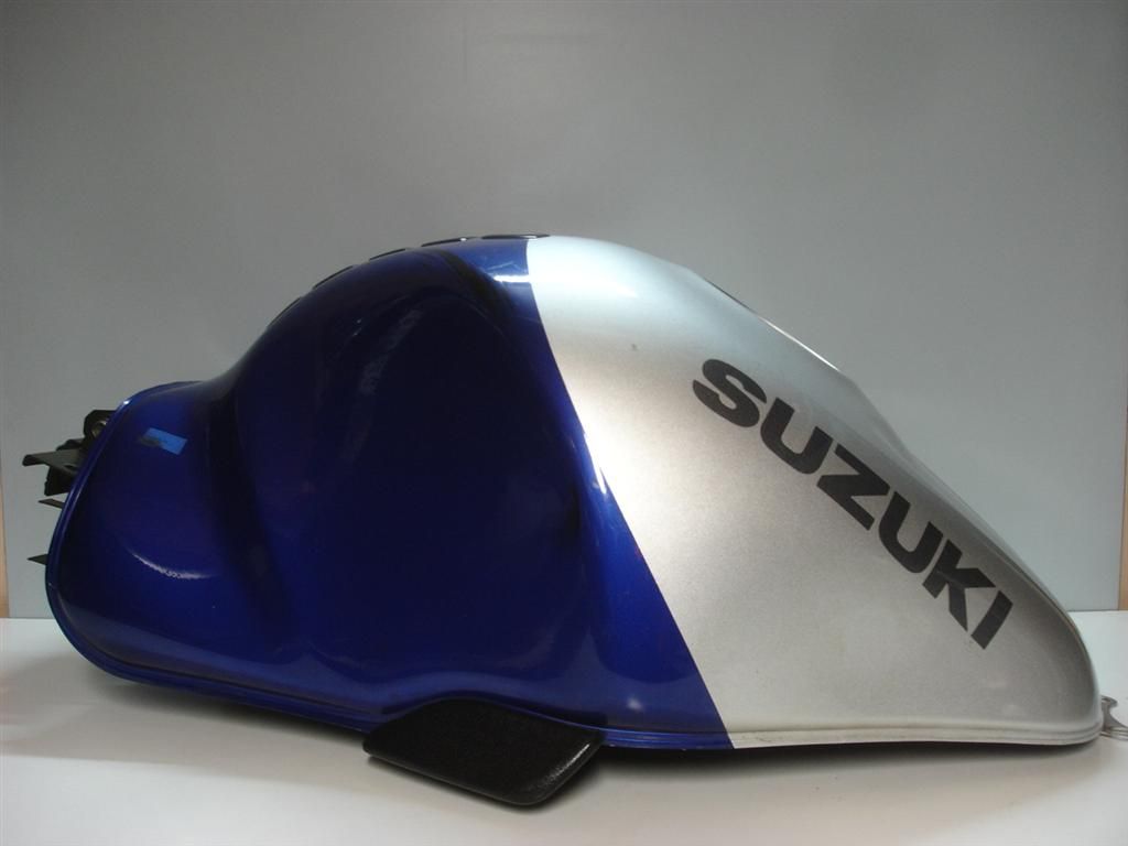 ΝΤΕΠΟΖΙΤΟ SUZUKI GSX-R HAYABUSA 1300 2005