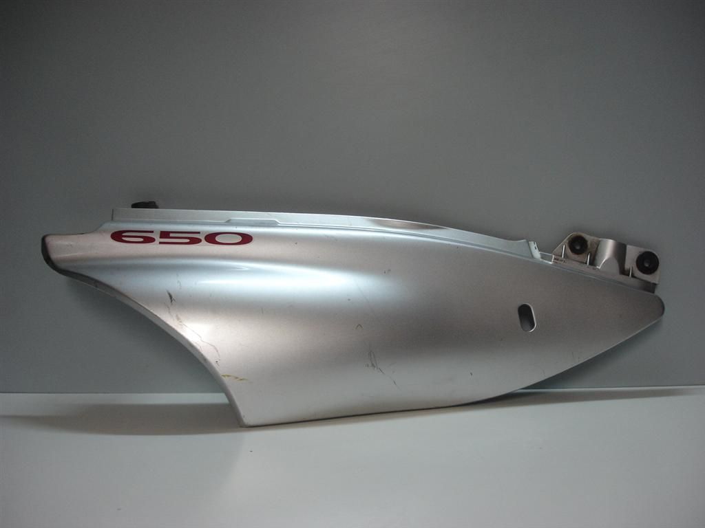 ΚΑΠΑΚΙ ΟΥΡΑΣ ΔΕΞΙ SUZUKI XF 650 FREEWIND 2004