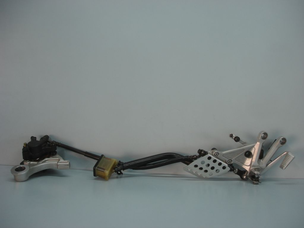 ΒΑΣΗ ΜΑΡΣΠΙΕ ΔΕΞΙΑ HONDA CBR 1000RR 2006