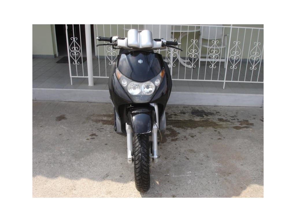 Ανταλλακτικά PIAGGIO BEVERLY 200 2002