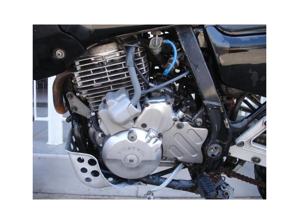 Ανταλλακτικά HONDA NX 650 DOMINATOR 2000