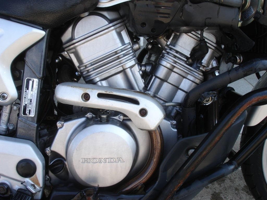 Ανταλλακτικά HONDA XL 650V TRANSALP 650 2000