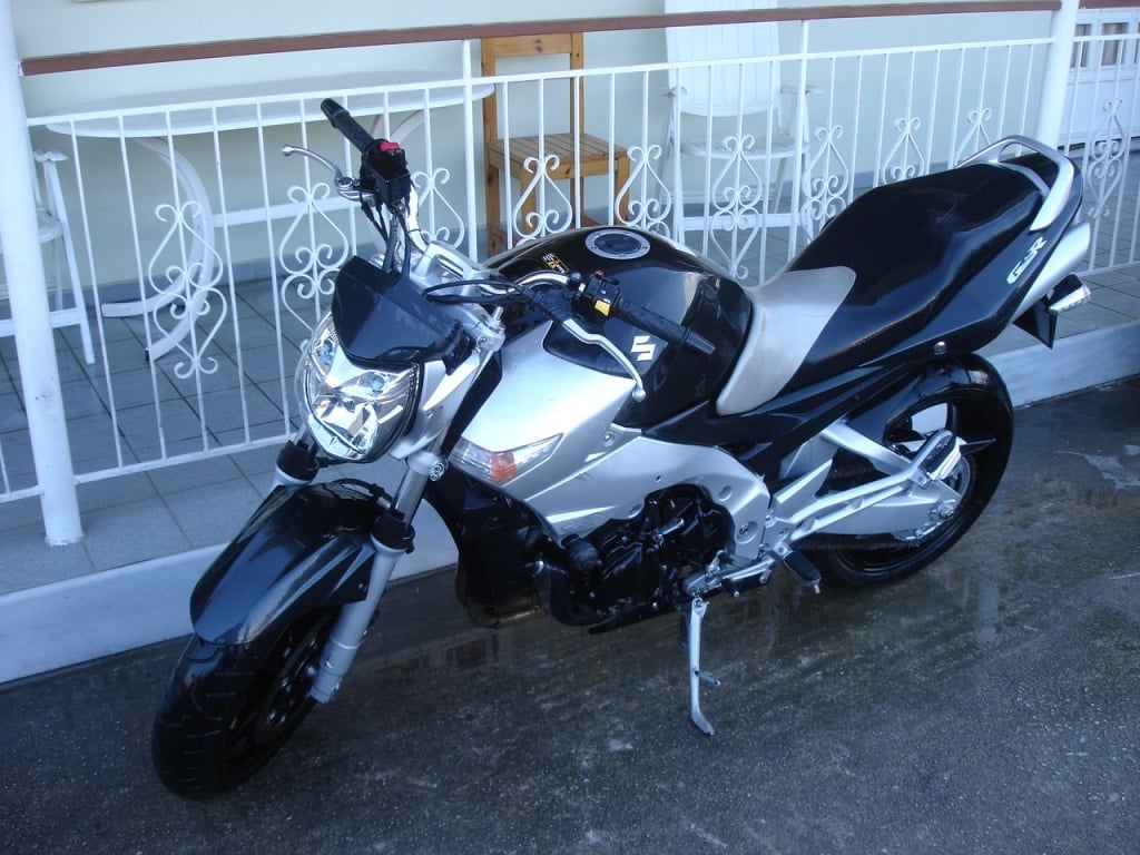 ΑΝΤΑΛΛΑΚΤΙΚΑ SUZUKI GSR 600 600 2006
