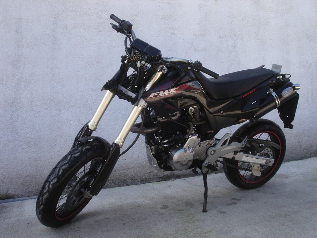 Ανταλλακτικά HONDA FMX 650 650 2005
