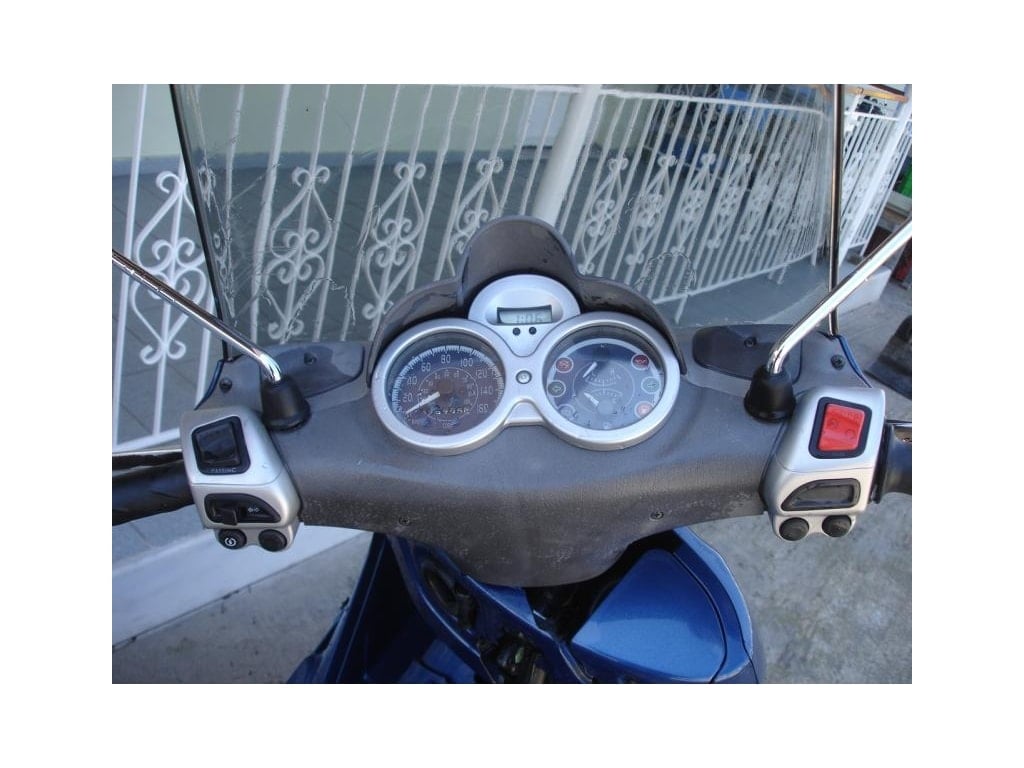 Ανταλλακτικά PIAGGIO BEVERLY 250 2003