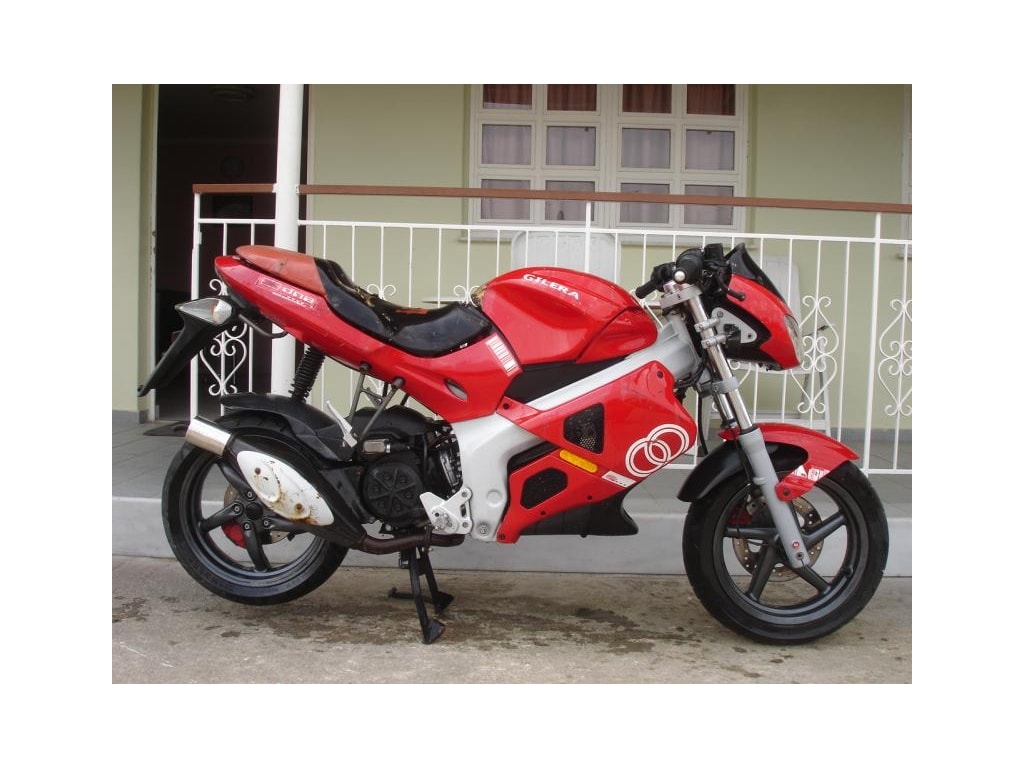 Ανταλλακτικά GILERA DNA 50 2000