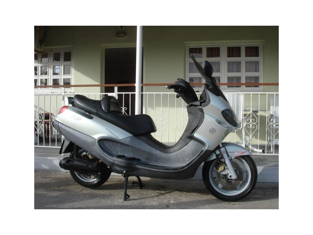 Aνταλλακτικά PIAGGIO X9 250 2004