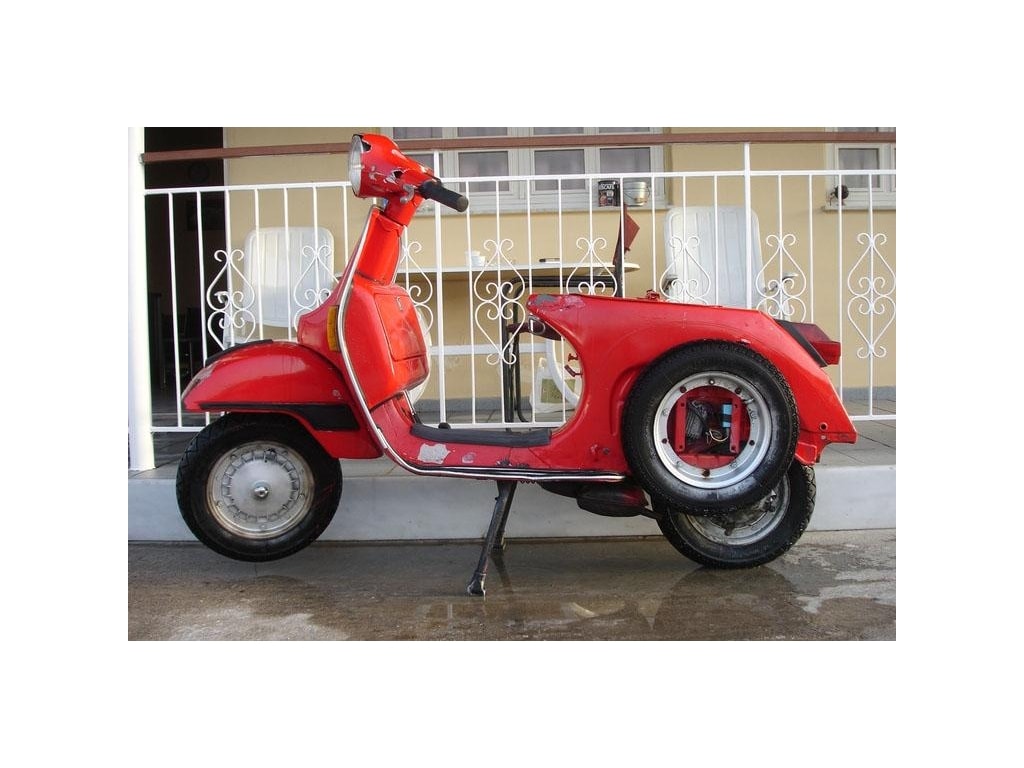 ΑΝΤΑΛΛΑΚΤΙΚΑ ΓΙΑ PIAGGIO VESPA P 200E 1977 - 1982