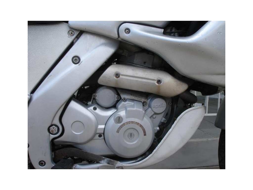 Ανταλλακτικά APRILIA PEGASO 650 2000