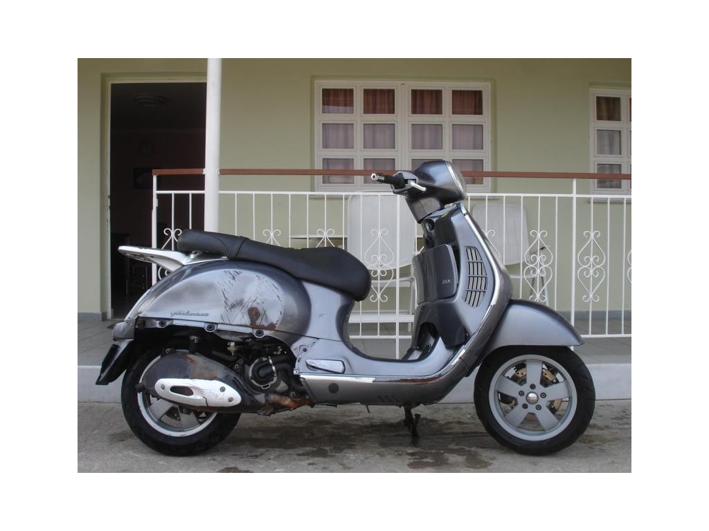 Ανταλλακτικά PIAGGIO VESPA GT 200 2004