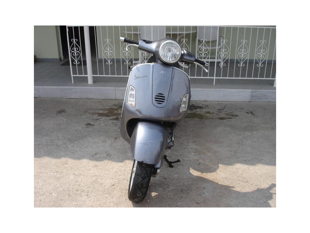 Ανταλλακτικά PIAGGIO VESPA GT 200 2004