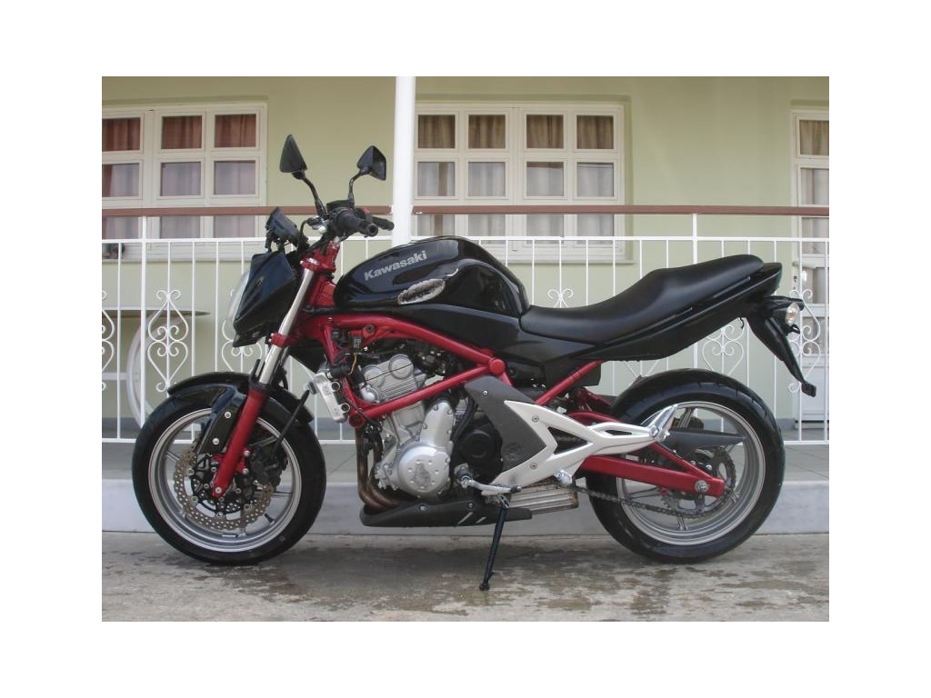 Aνταλλακτικά KAWASAKI ER-6n 2009