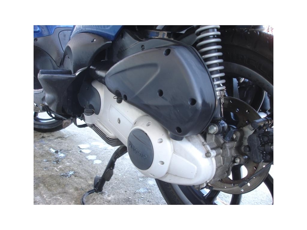 Ανταλλακτικά PIAGGIO BEVERLY 250 2003