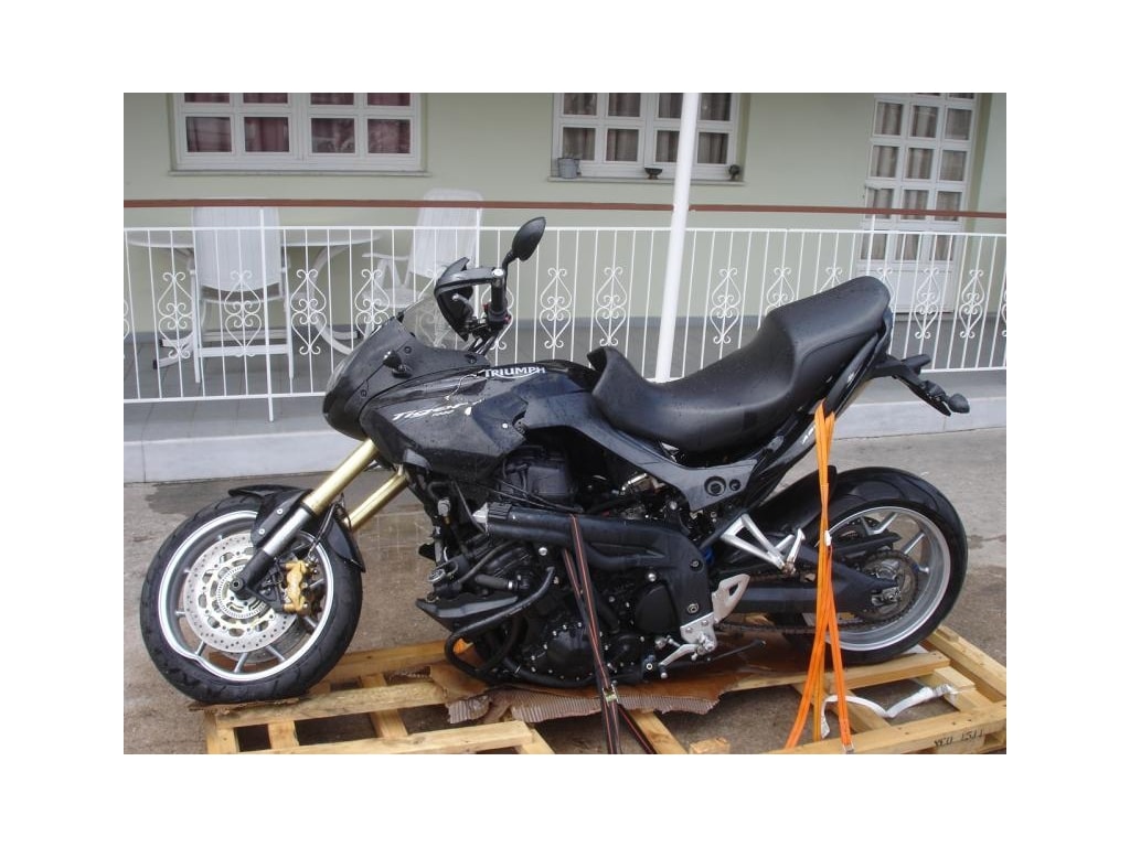 Ανταλλακτικά TRIUMPH TIGER 1050 2007