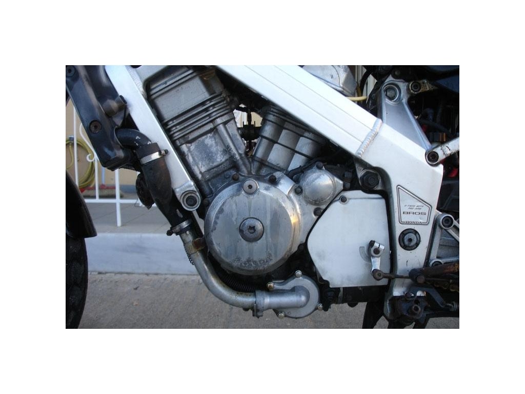 ΑΝΤΑΛΛΑΚΤΙΚΑ ΓΙΑ HONDA BROS 400