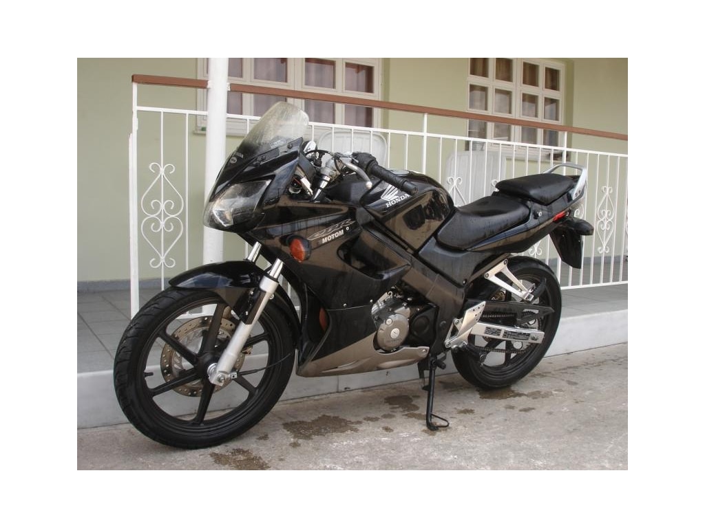 Aνταλλακτικά HONDA CBR 125 2005