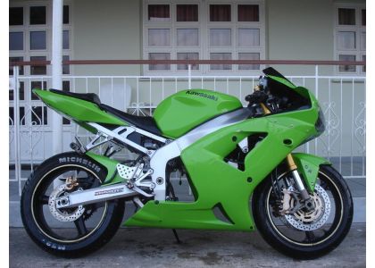Ανταλλακτικά για KAWASAKI ZX 636R 2004