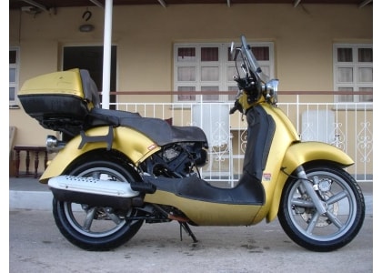 Ανταλλακτικά για APRILIA SCARABEO 200 1999