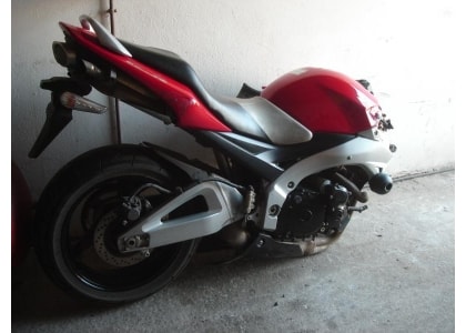 Aνταλλακτικά SUZUKI GSR 600 2006